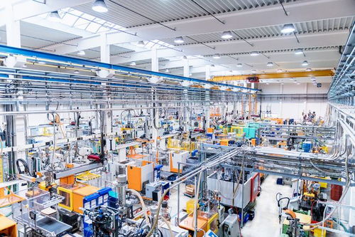 淺析智能工廠中的工業(yè)物聯(lián)網(wǎng)技術(shù) 驅(qū)動(dòng)計(jì)算機(jī)軟硬件技術(shù)開發(fā)的新引擎